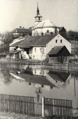 starší foto kostela