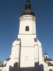 průčelí kostela