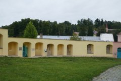 pohled na křížovou cestu