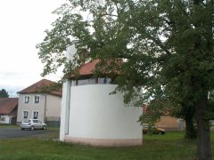pohled zezadu zprava