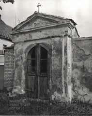 starší foto kaple