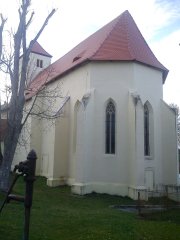 pohled zezadu zprava