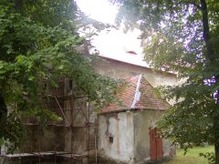 pohled zepředu zprava