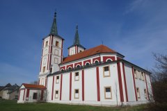 pohled zezadu zprava