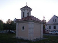 pohled zezadu zprava