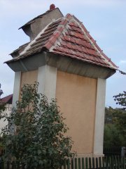 pohled zezadu zprava