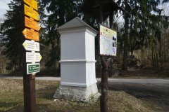 pohled zezadu zleva