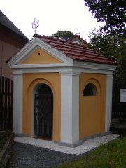 pohled zepředu zprava