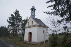 pohled zepředu zprava