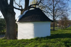 pohled zezadu zprava