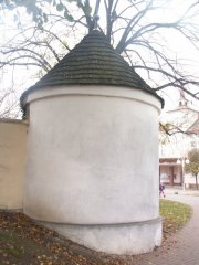 pohled zezadu zprava