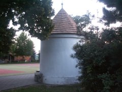 pohled zezadu zleva