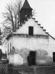 starší foto kaple - průčelí