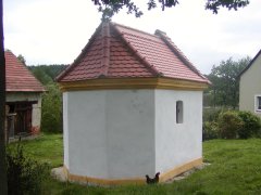 pohled zezadu zleva
