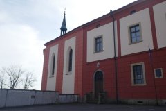 pohled zepředu zleva