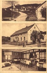 dobová pohlednice vsi s kostelem