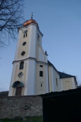 pohled zepředu zprava