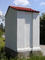 pohled zezadu zleva