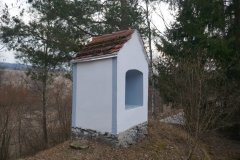 pohled zezadu zprava