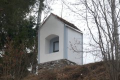 pohled zepředu zprava