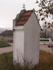 pohled zezadu zprava