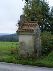 pohled zezadu zprava