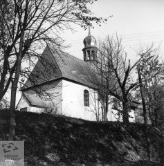 starší foto kostela