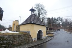 pohled zepředu zleva