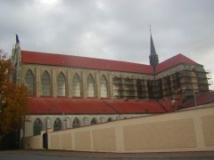 pohled zprava