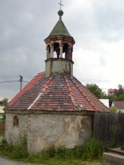pohled zezadu zprava