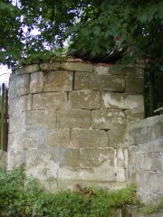 pohled zezadu zleva