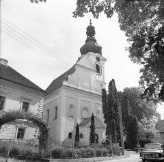 starší foto kostela