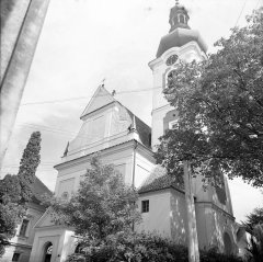 starší foto kostela