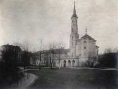 starší foto kostela