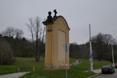 pohled zezadu zprava