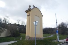 pohled zezadu zprava