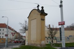 pohled zezadu zleva