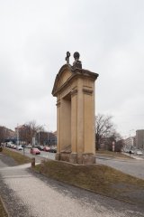 pohled zepředu zprava