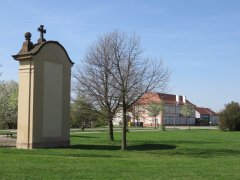 pohled zezadu zprava