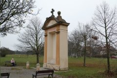 pohled zepředu zprava