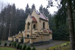 pohled zepředu zprava