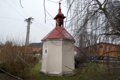 pohled zezadu zprava