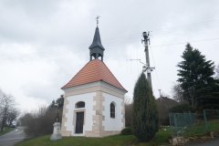 pohled zepředu zprava