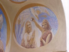 pohled do interiéru - výzdoba klenby