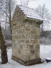 pohled zezadu zleva