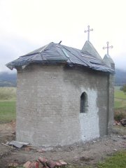 pohled zezadu zleva