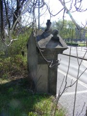 pohled zezadu zleva