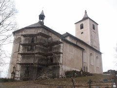 pohled zezadu zleva