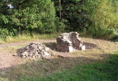 vyčištění okolí kaple