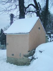 pohled zezadu zprava